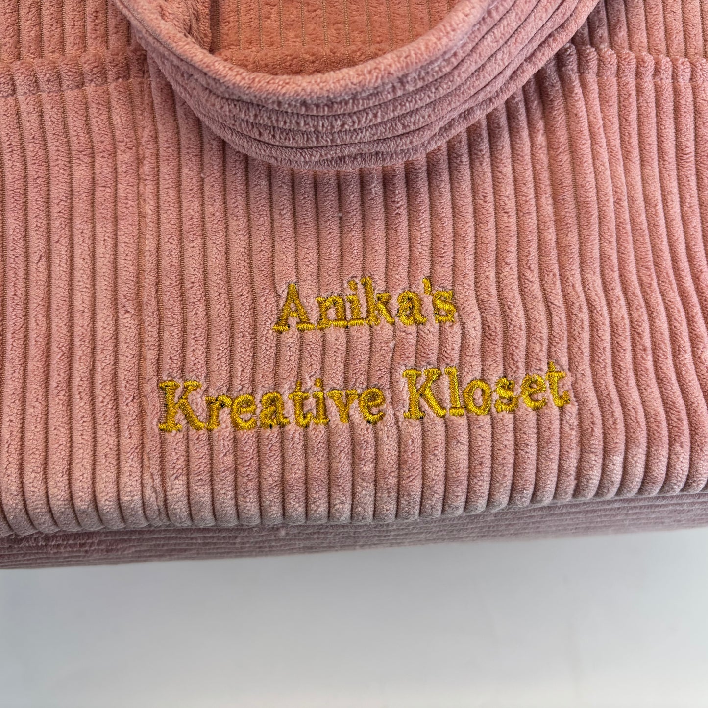 Kreative Caddy: Storage Organizer